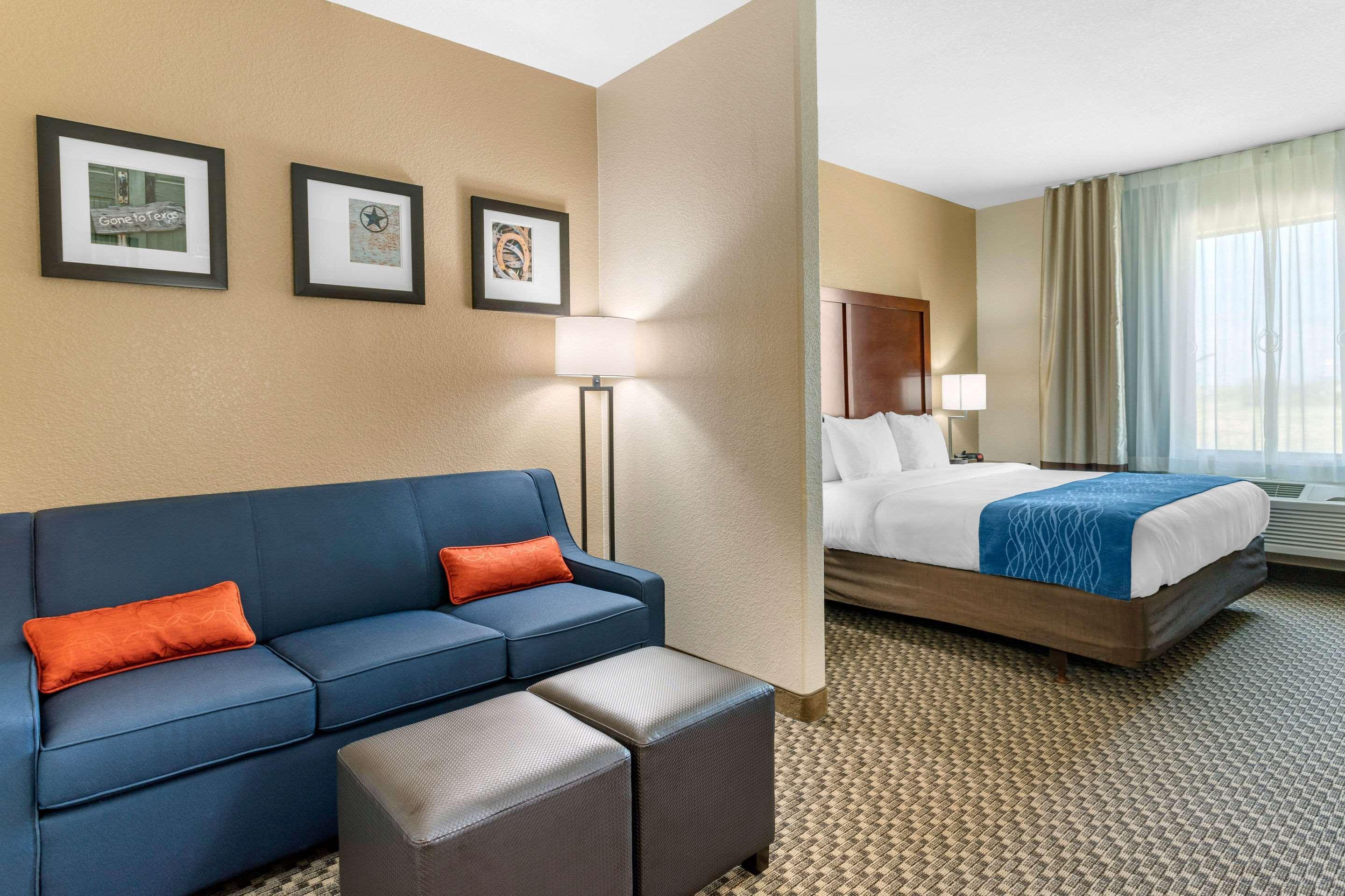 Comfort Inn & Suites Navasota Exteriér fotografie