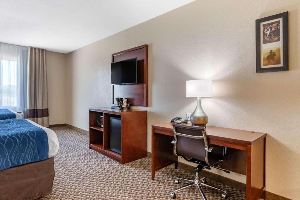 Comfort Inn & Suites Navasota Exteriér fotografie