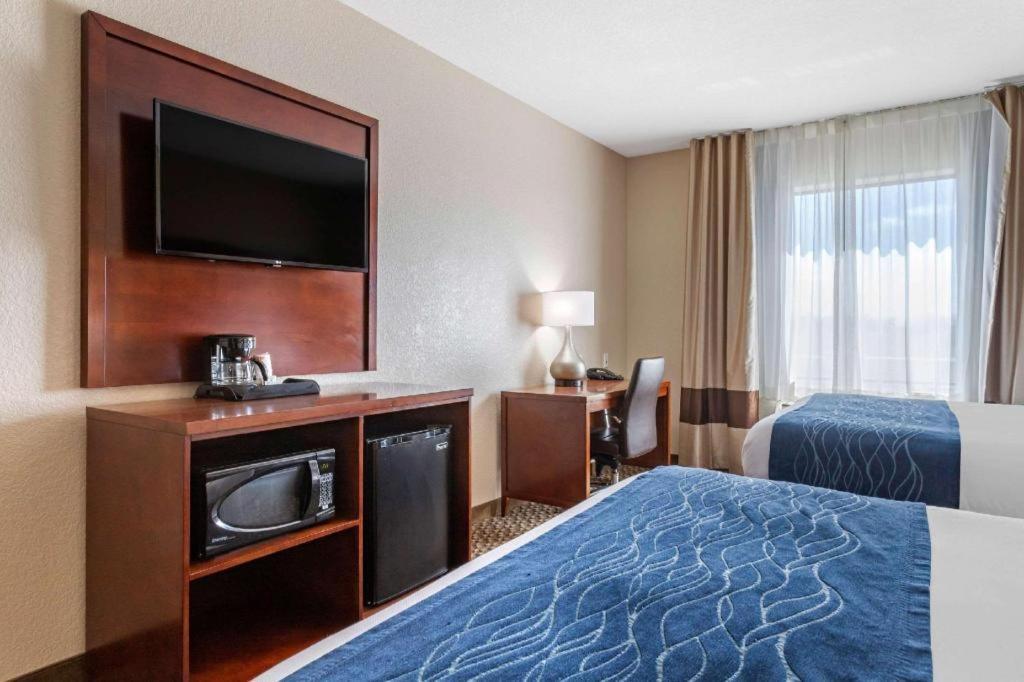 Comfort Inn & Suites Navasota Exteriér fotografie